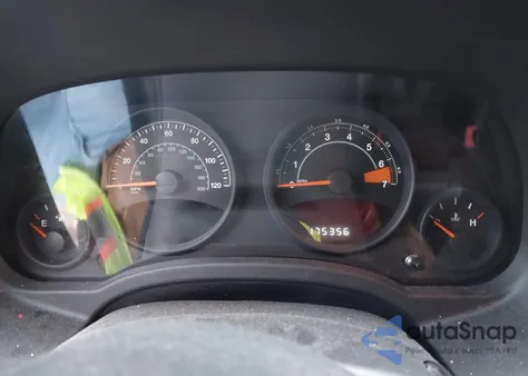 2014 Jeep Compass Sport из США, поврежденный, VIN 1C4NJCBA4ED511253